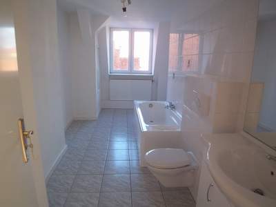 Bad, Ansicht zum Hof